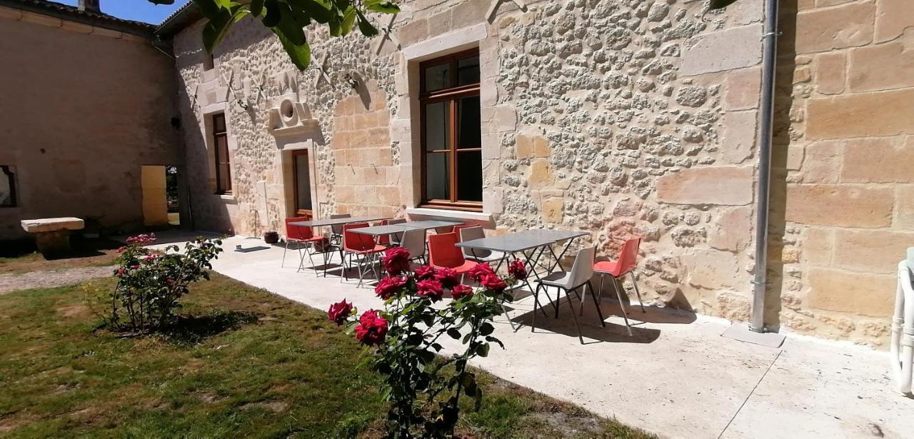 Domaine De Gaia, Piscine, Petanque, Ping Pong, Proche Saint-Emilion Bed & Breakfast Guillac  Exterior photo