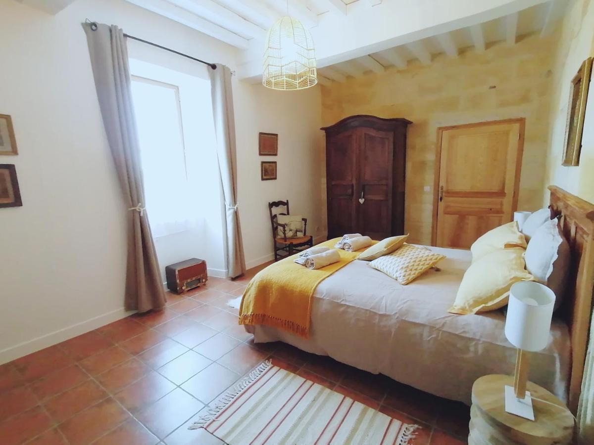 Domaine De Gaia, Piscine, Petanque, Ping Pong, Proche Saint-Emilion Bed & Breakfast Guillac  Exterior photo
